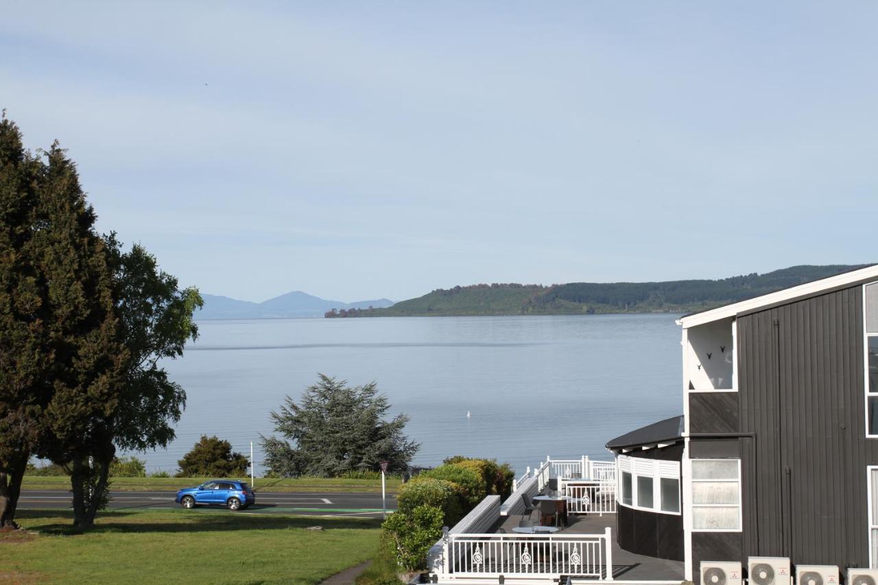 Vu Thermal Lodge - Adults Only Motel Taupo Luaran gambar