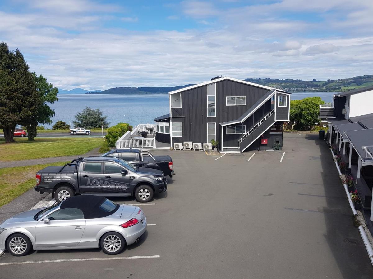Vu Thermal Lodge - Adults Only Motel Taupo Luaran gambar