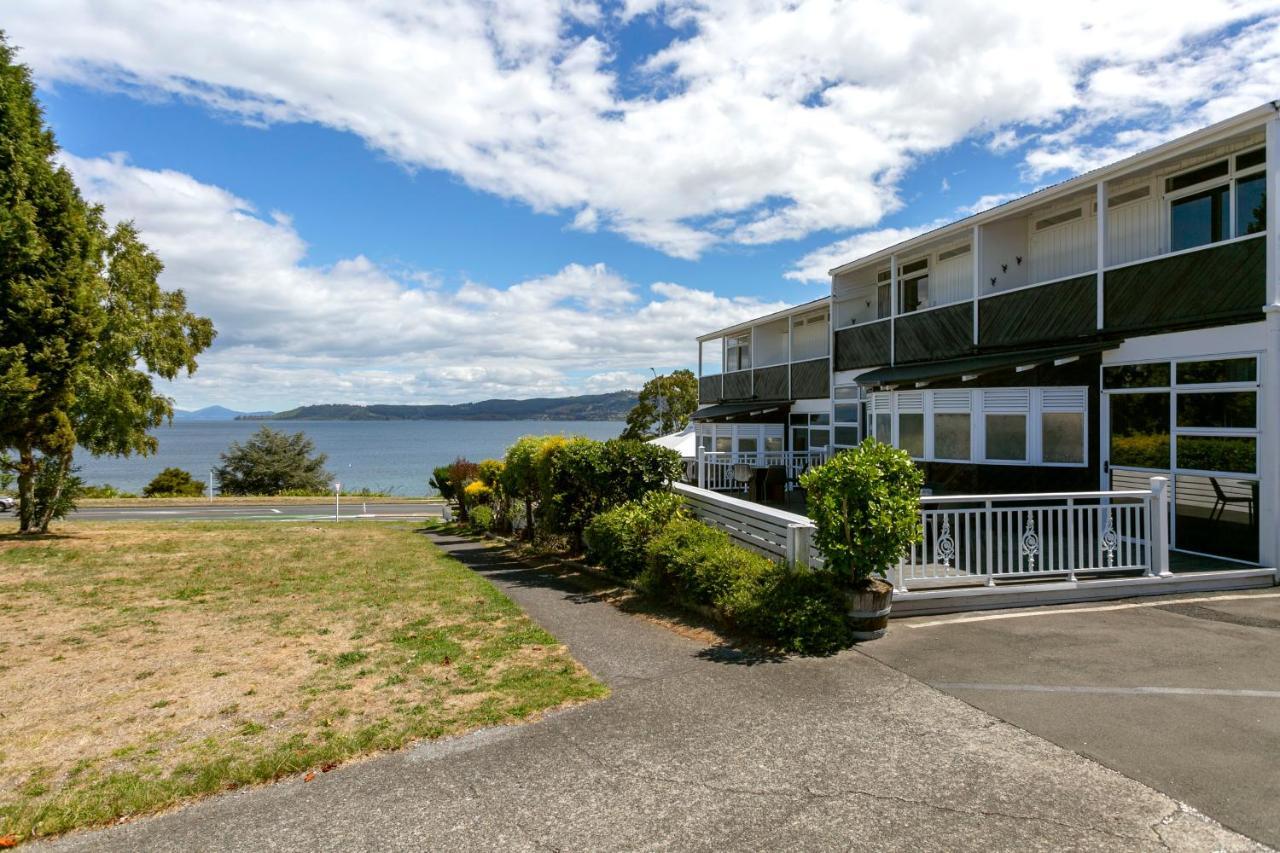 Vu Thermal Lodge - Adults Only Motel Taupo Luaran gambar