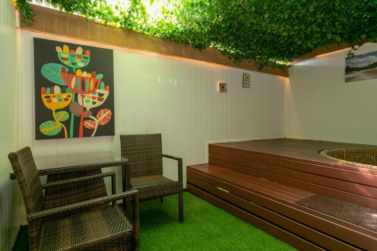 Vu Thermal Lodge - Adults Only Motel Taupo Luaran gambar